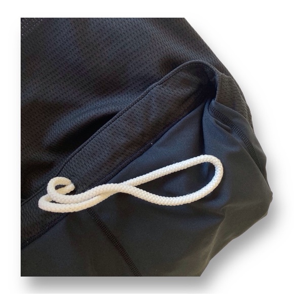 LOUIS GARNEAU Cycling Skirt with integrated shorts size small - Picture 7 of 12